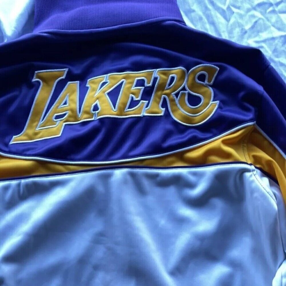 Vintage Los Angeles Lakers Jacket Purple Yellow UNK BLUE LABEL Men’s sz Large - Picture 9 of 13